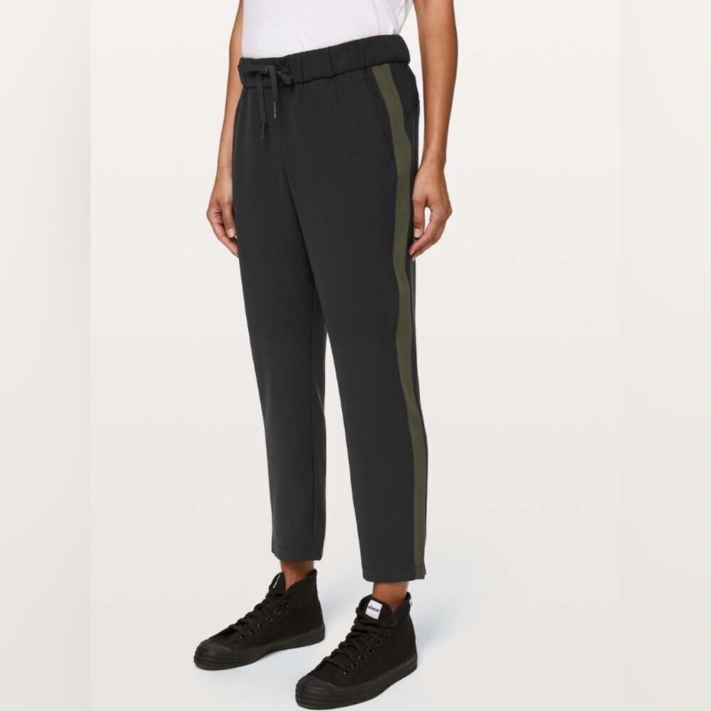 Lululemon On The Fly Pant Woven Track Stripe Size 6